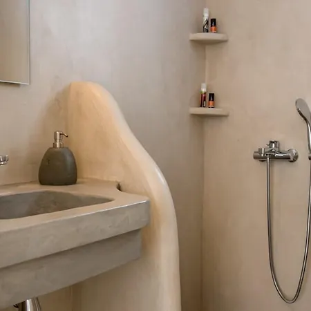 Ammos * 佐努萨岛